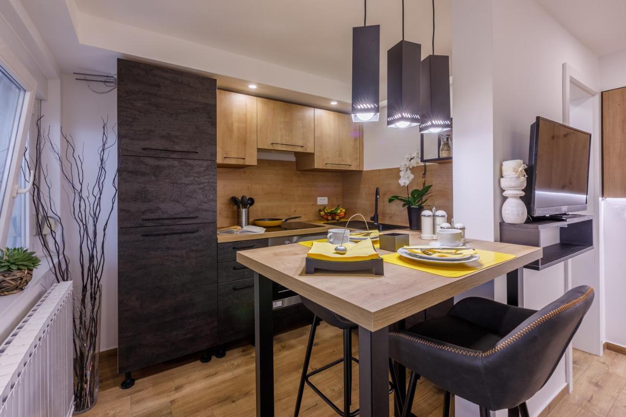 Apartmani Visnja Crikvenica Buitenkant foto