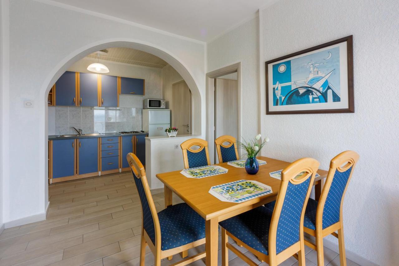 Apartmani Visnja Crikvenica Buitenkant foto