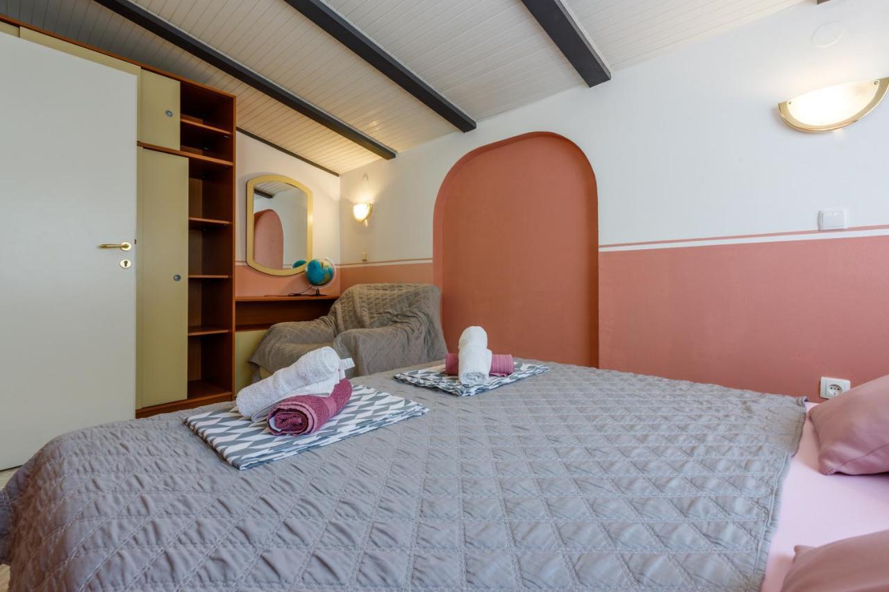 Apartmani Visnja Crikvenica Buitenkant foto