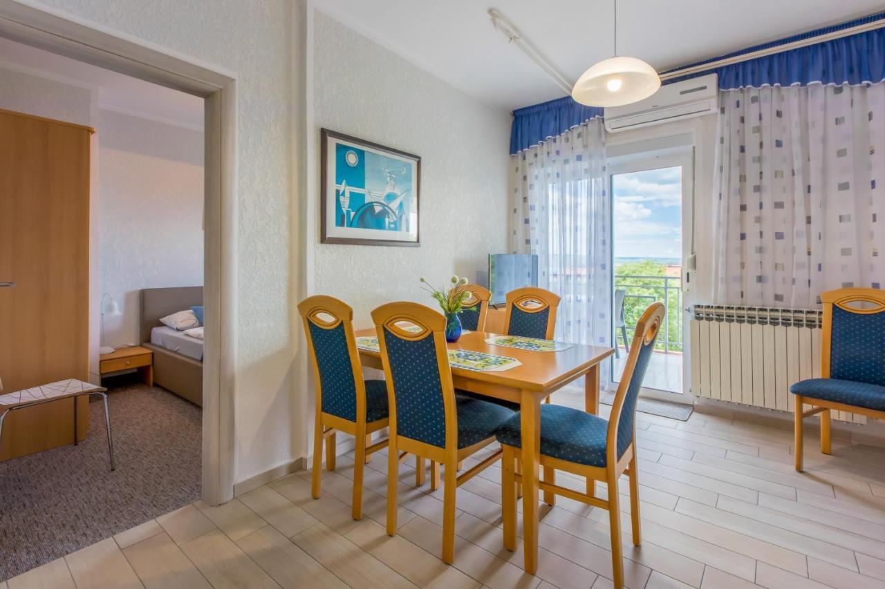 Apartmani Visnja Crikvenica Buitenkant foto