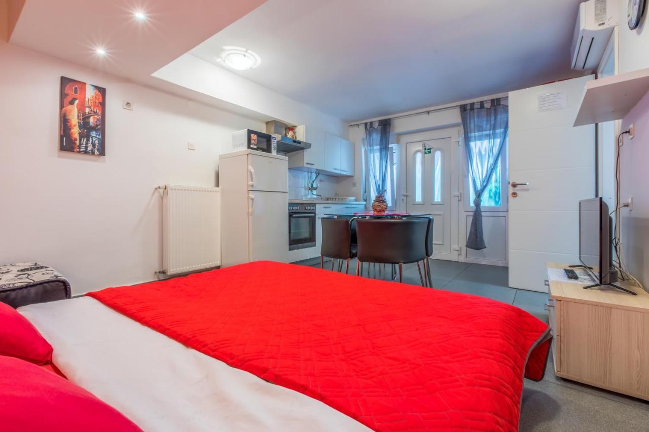 Apartmani Visnja Crikvenica Buitenkant foto