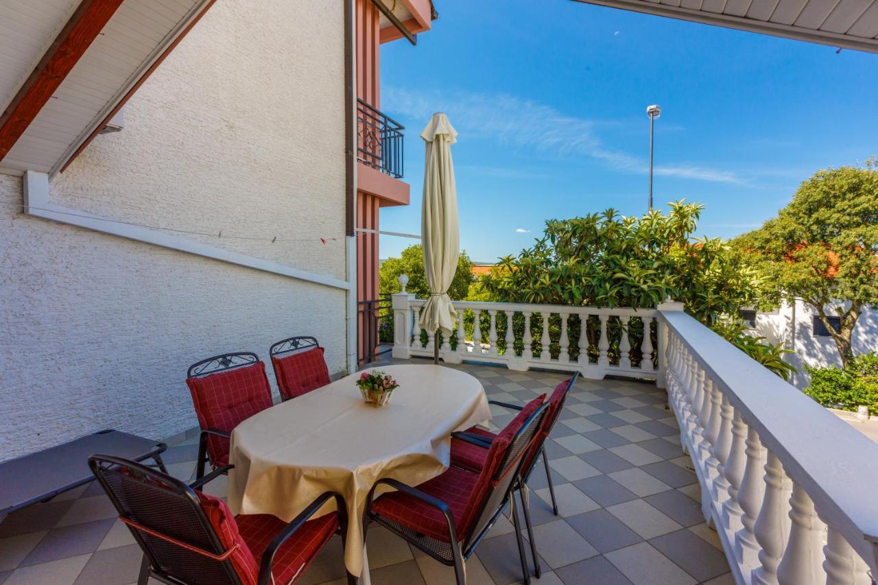 Apartmani Visnja Crikvenica Buitenkant foto